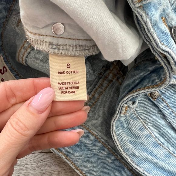 Wishlist Jeans - Picture 4 of 6